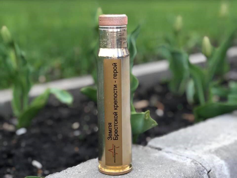 09.05.21 Частица брестской земли передана Обнинску