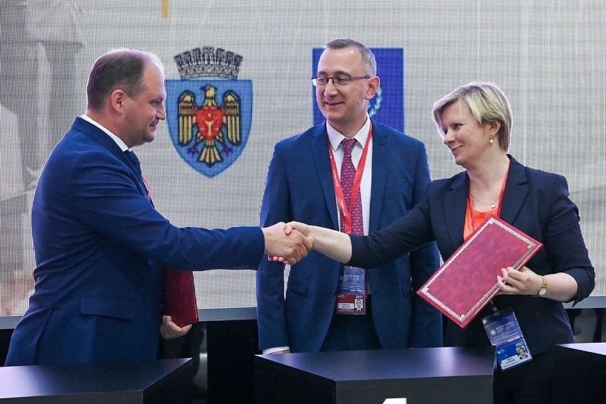 04.06.2021 Администрации Обнинска и Кишинёва заключили соглашение о сотрудничестве